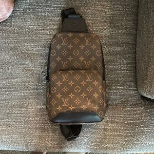 Louis Vuitton men’s sling bag brand new